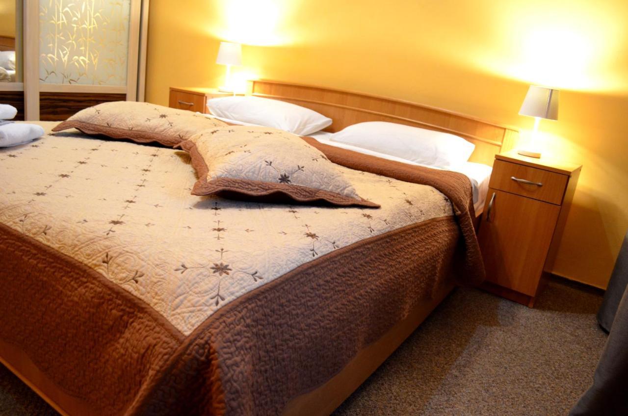 Chapayev Apartments Kiev Luaran gambar