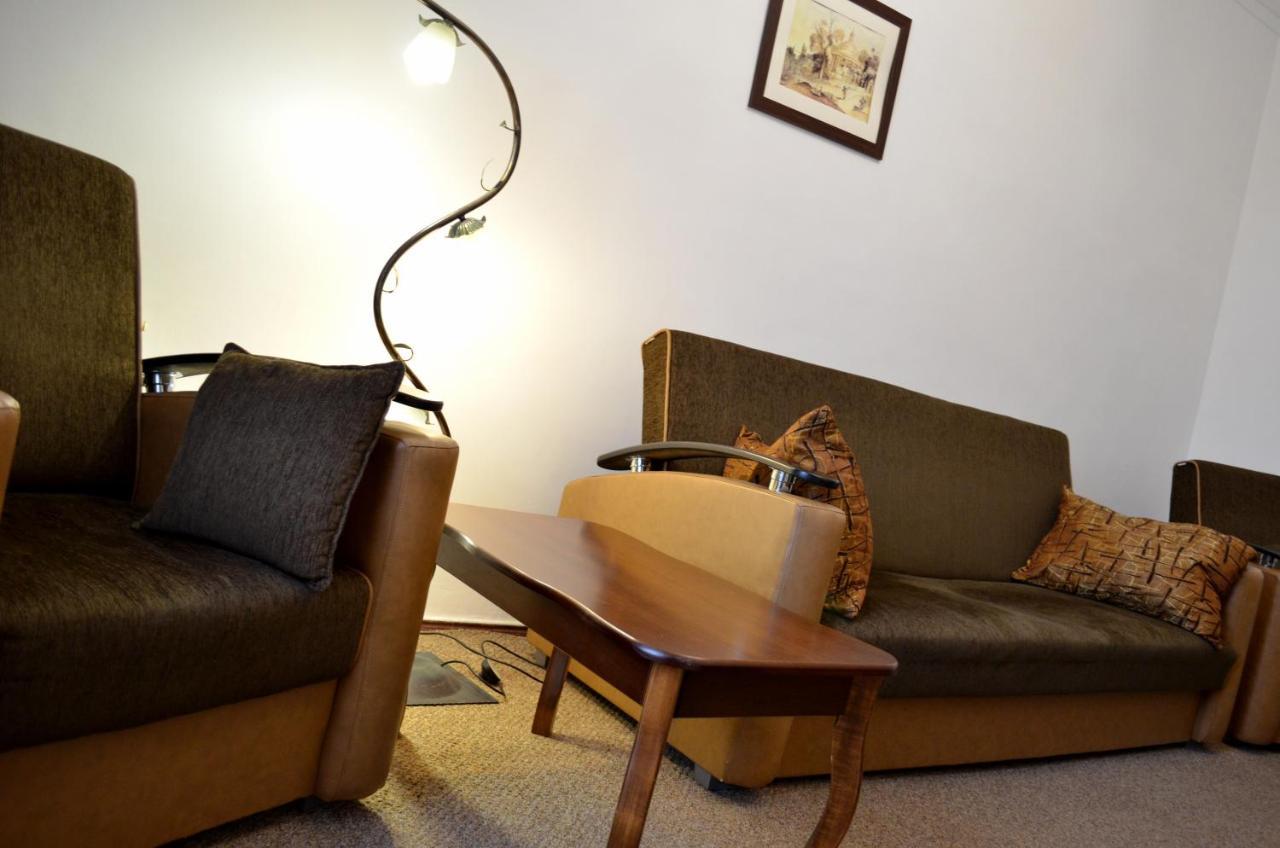 Chapayev Apartments Kiev Luaran gambar